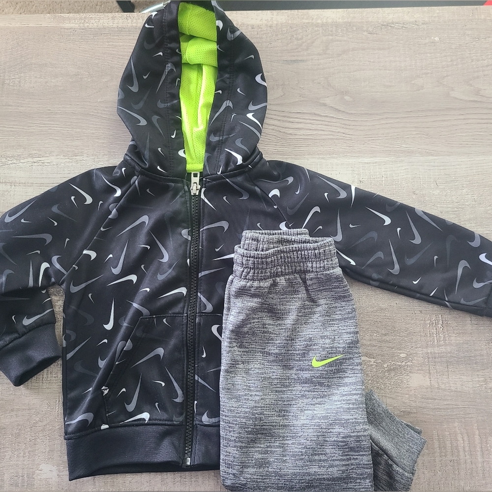 Baby Boys 2 piece Therma-fit Full Zip Hoodie and Pants set Size 18m